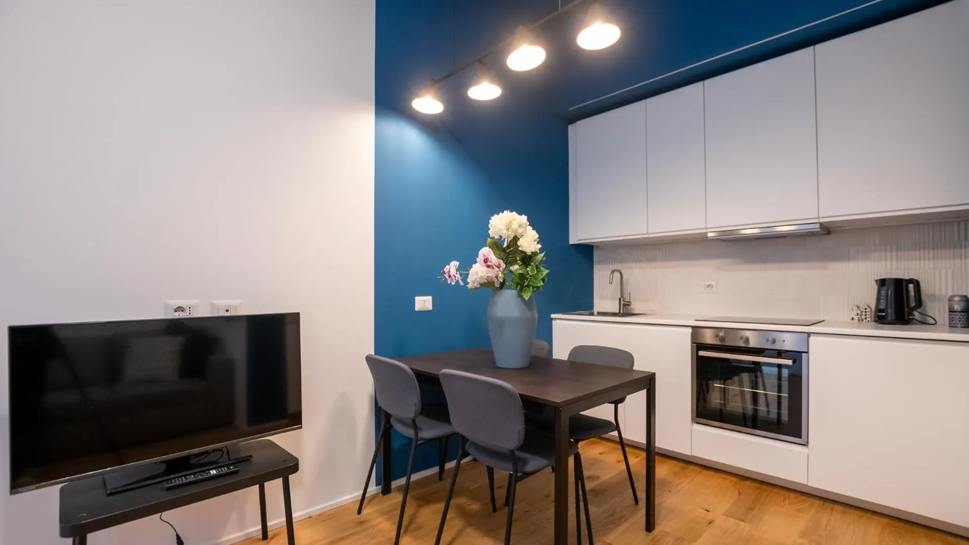 Boutique D'Este Milan Apartment
